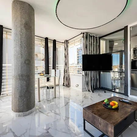 Ct 352 - Faro's Towers 1 - Walking Distance To Everything Apartment